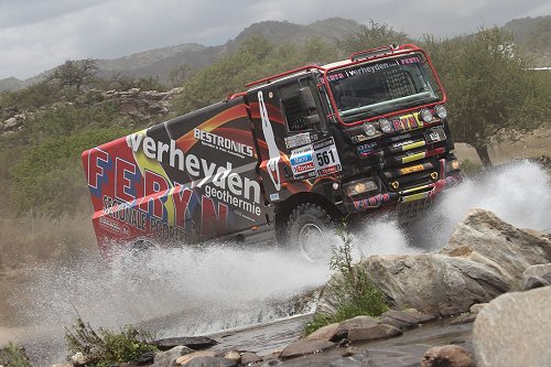 Dakar 2013: "Problemen dieselpomp en nerveuze zoektocht naar diesel"